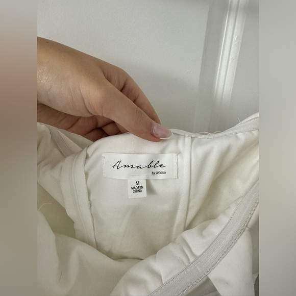 Little White Dress (brand) - Addalyn Lace Floral Midi Dress - Picture 4 of 6